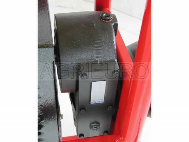 Ceccato Triton PTO - Tractor-mounted garden Shredder - Three-point hitch