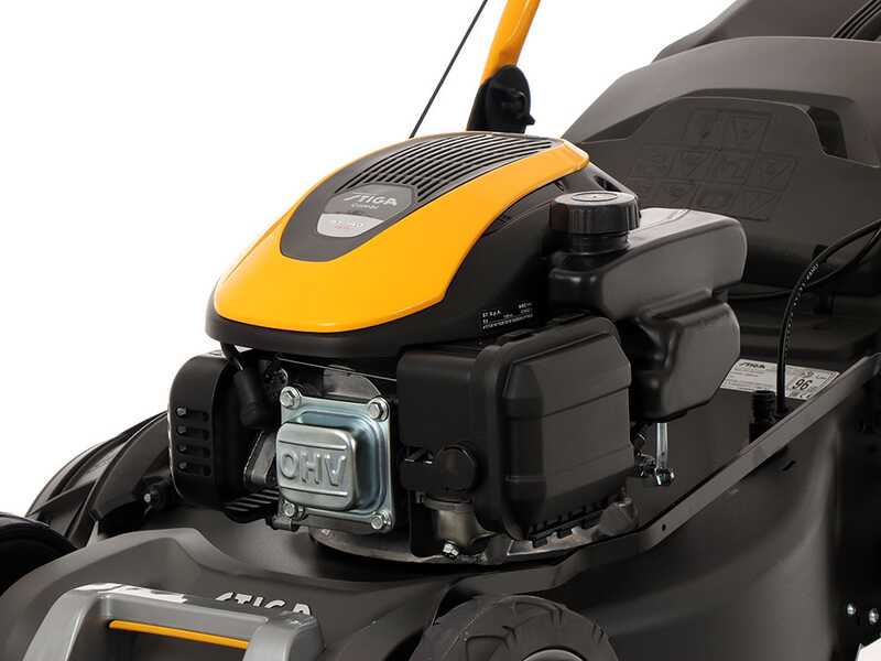 STIGA COMBI 748 S trailed petrol lawnmower - 4 in 1 - Engine ST 140
