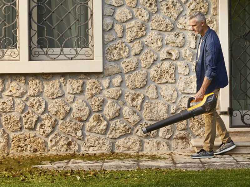 Stiga BL 500e cordless blower - WITHOUT BATTERIES AND BATTERY CHARGER