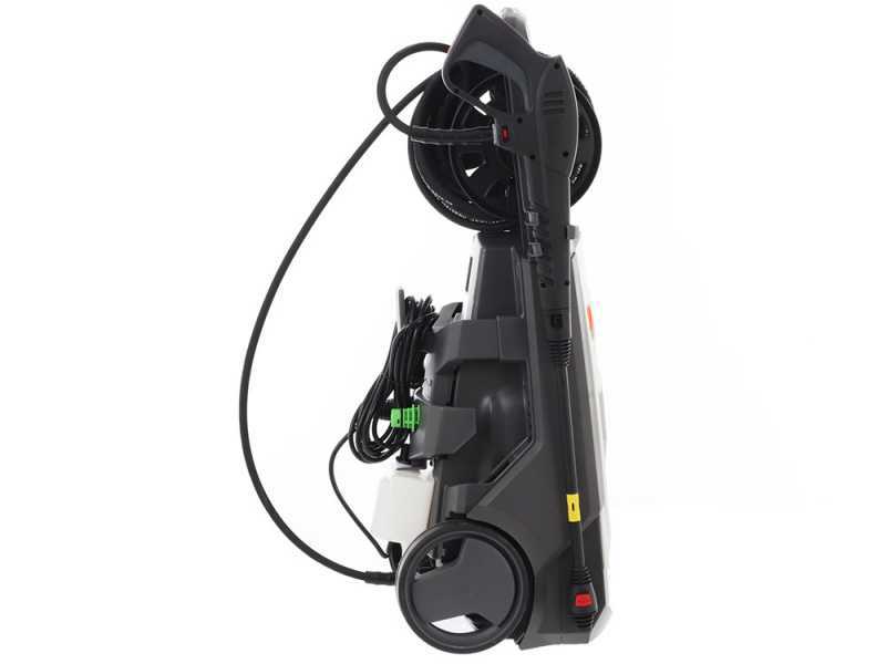 Electric pressure washer hose reel top