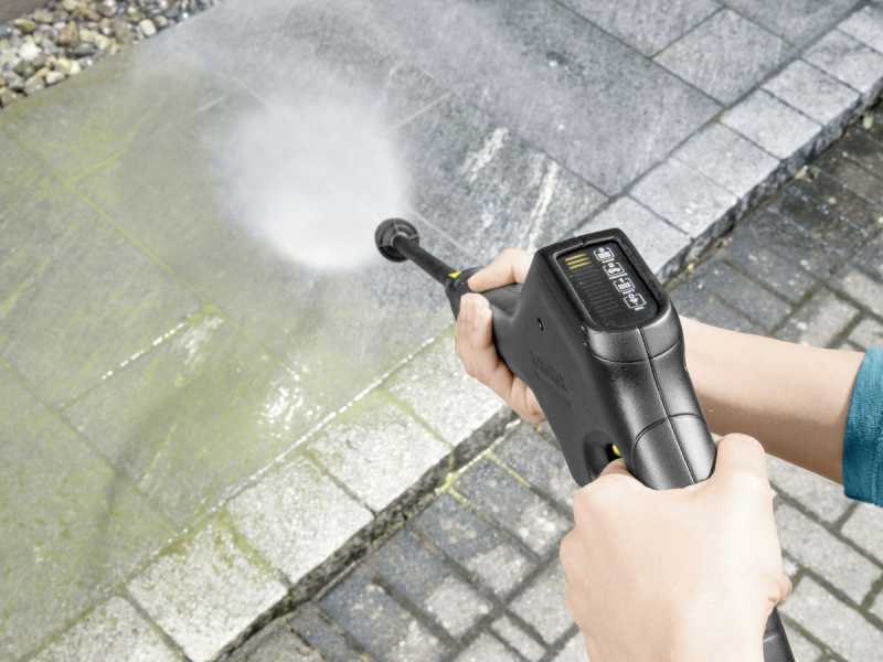 Karcher K3 Power Control Cold Water Pressure Washer - 120 bar