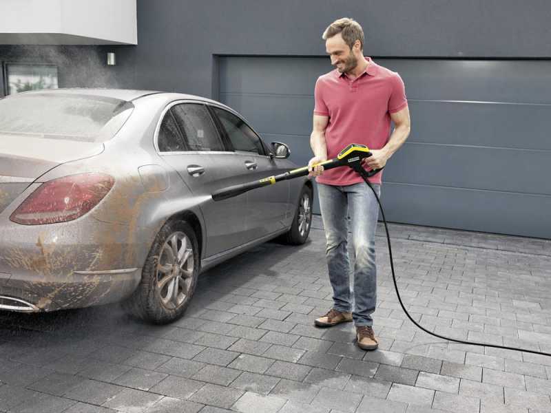 Karcher K7 Smart Control Home Cold Water Pressure Washer - 180 bar - with Bluetooth