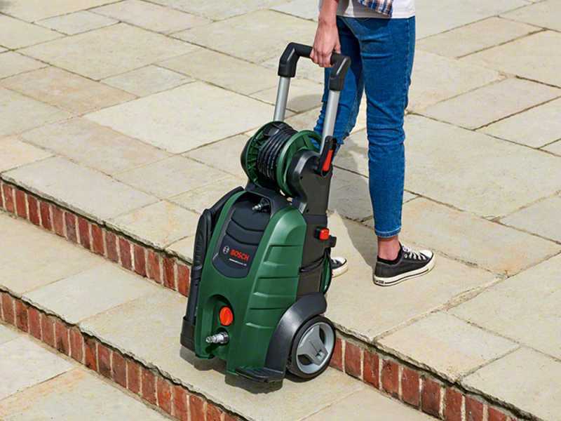 Aquatak 140 outlet pressure washer