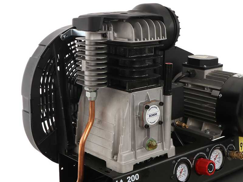 Nuair B3800B/4CT/200 Tech-Pro - Belt driven electric air compressor