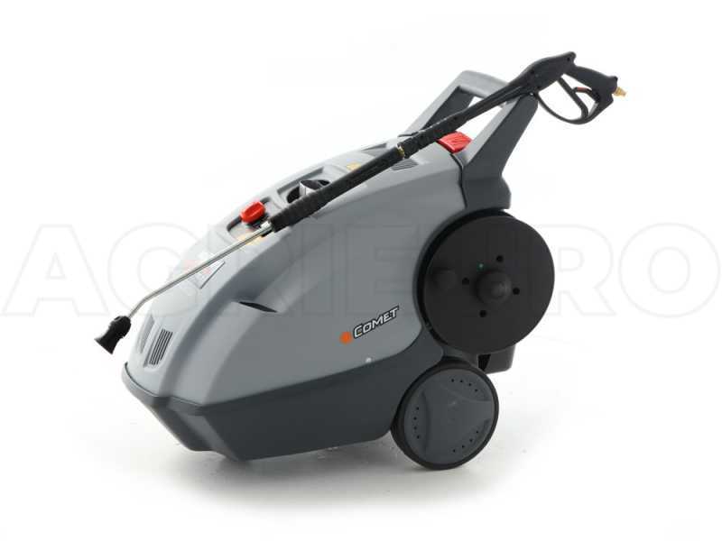 Comet Scout 135 Extra Hot Water Pressure Washer with hose reel