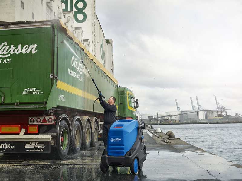 Nilfisk MH 5M Heavy-duty Three-phase Hot Water Pressure Washer