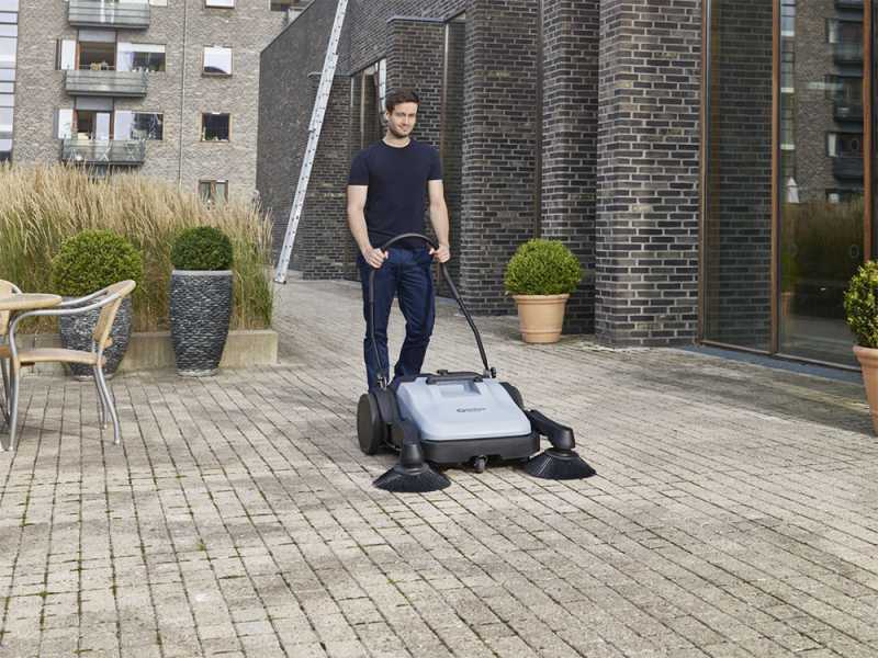 Nilfisk SW 250 Manual Hand Push Sweeper with collection basket