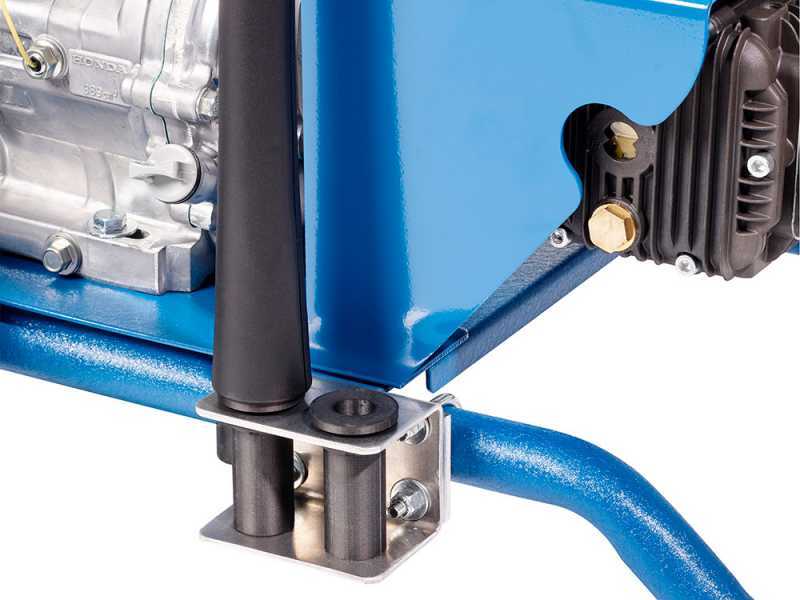 Nilfisk MC 5C Petrol Pressure Washer - Honda GX270 Engine
