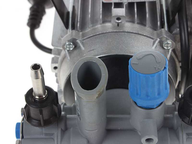 Comet MTP MC18 EL MNF - Electric Motor Sprayer Pump - Version for Acids and Chemicals