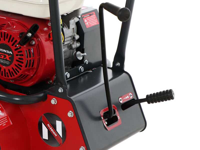 Ranger M570 H Extendable Tracked Power Barrow - Honda GX200 Engine