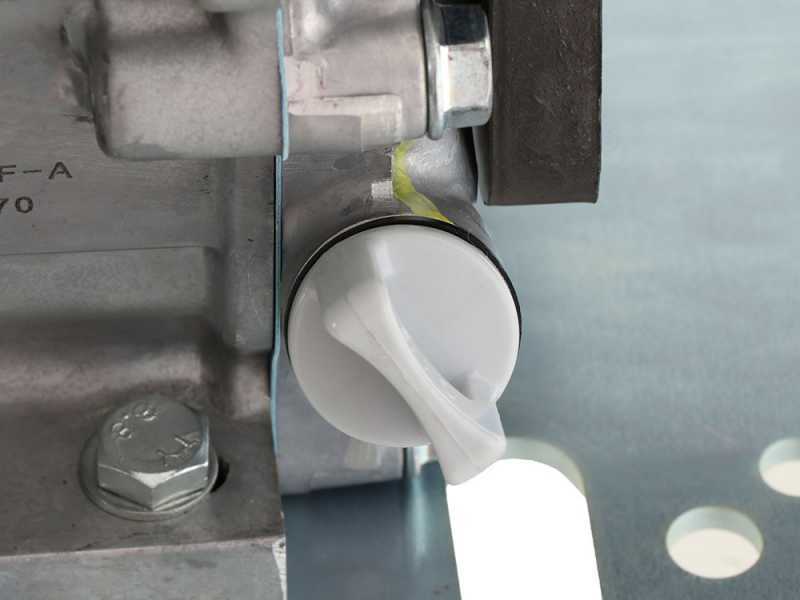 Comet APS 51 - High-pressure Sparayer Pump - Honda GX 200 Petrol Engine 