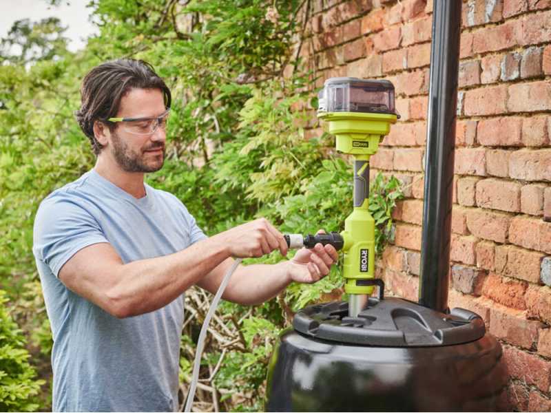 Submersible sewage pump RYOBI RY18STPA-0 18V - 2Ah - WITHOUT BATTERY AND CHARGER