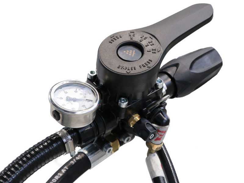 Gray T Car 1000/80 - 1000L Capacity - Trailed Tractor-Mounted Mist Blower for Spraying - AR1064 pump