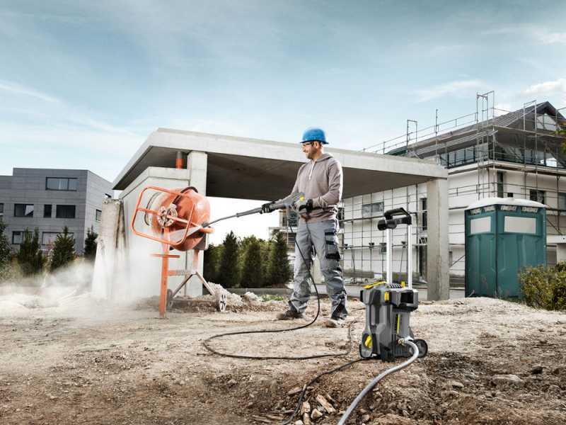 Karcher Pro HD 5/11 P Heavy-Duty Pressure Washer - 160 bar max - 490 L/H
