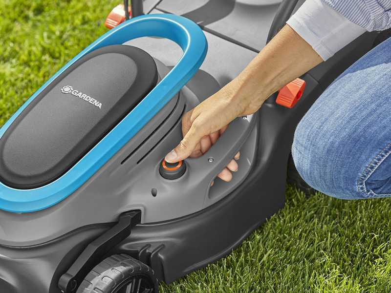 Gardena PowerMax 32/1200 Electric Lawn Mower