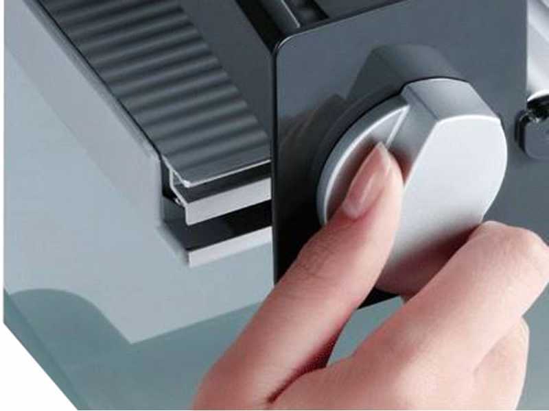 GRAEF MASTER M90 Silver - Meat Slicer 2-in-1 with Vegetable Slicer - 170 mm blade