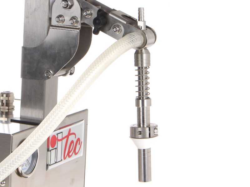 Il-Tec Ultrafiller 1 - Electric Vacuum Bottling Machine with Removable Spout