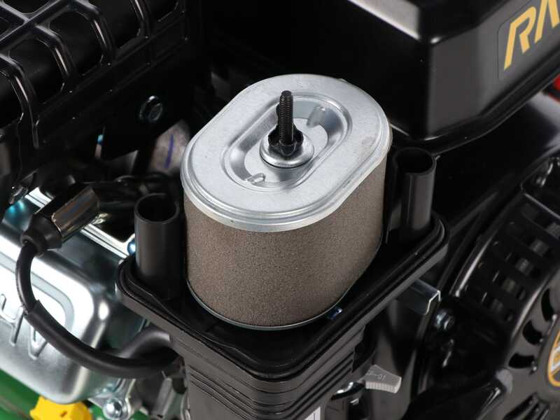 GreenBay GB-WRC 55 RB - Petrol shredder - 7 HP RATO R210-A petrol engine