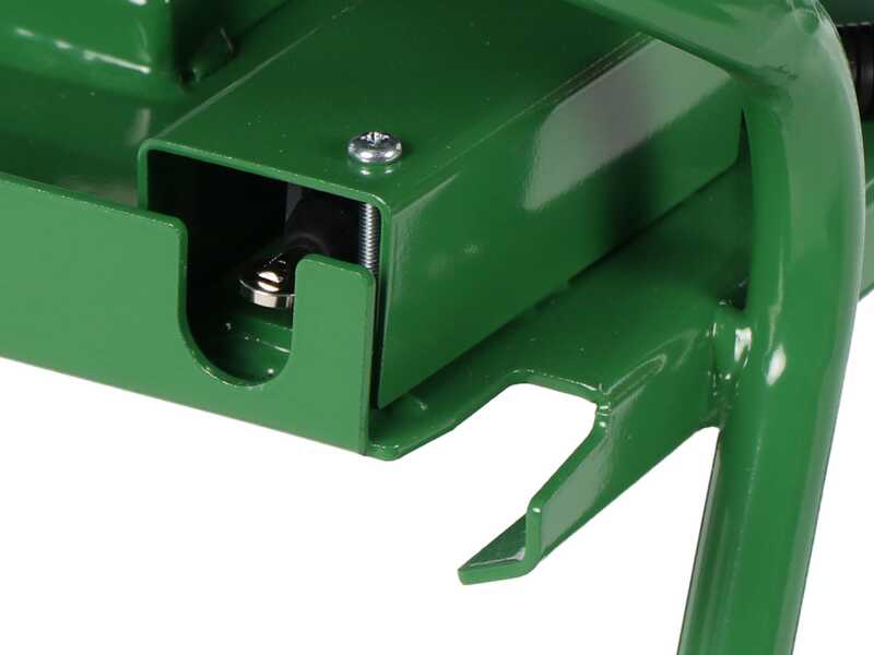 GreenBay GB-WRC 55 RB - Petrol shredder - 7 HP RATO R210-A petrol engine