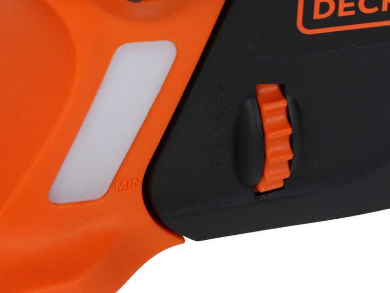 Black &amp; Decker BECS2245-QS - 2200 W Electric Chainsaw - 45 cm Blade