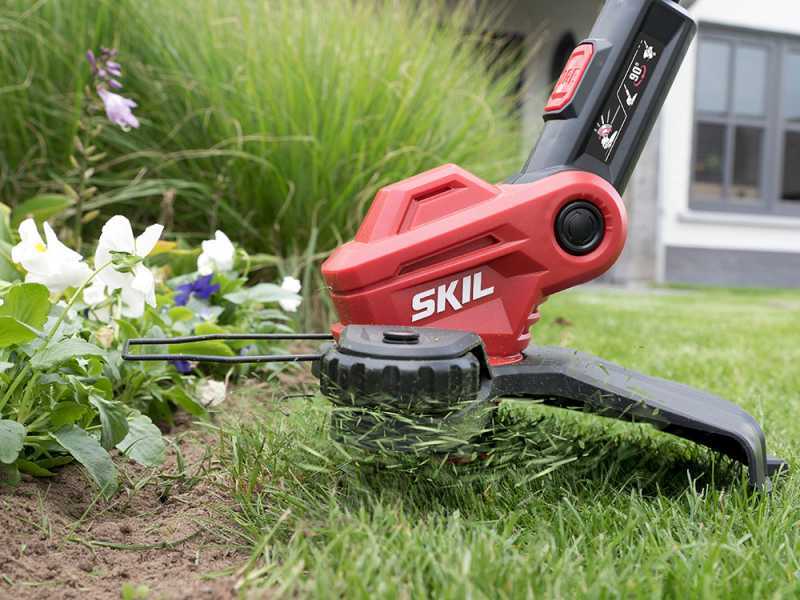 Grass edge cutter machine top