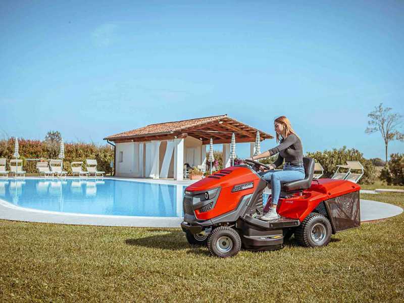 Lawn mower tractor clearance