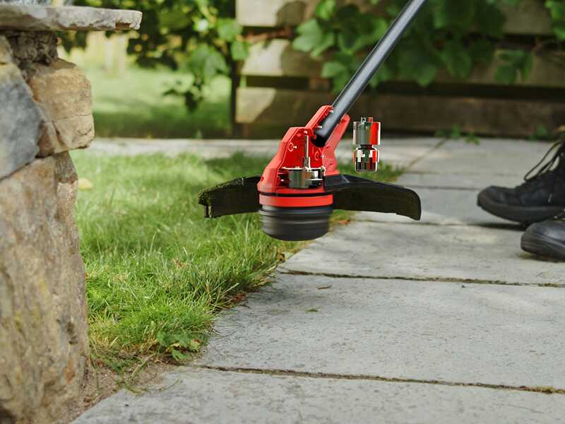 Skil 0250 - battery-powered brush cutter - 20V 2.5Ah