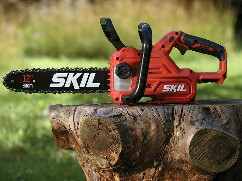 Skil 0534CA Battery powered Chainsaw No battery best deal on AgriEuro