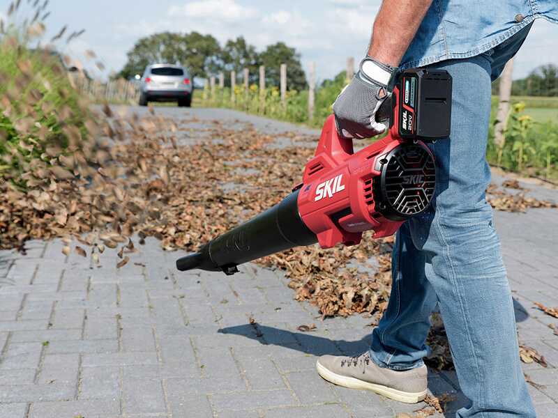 Skil 0380 CA - Battery Leaf Blower - 20V/2.5ah