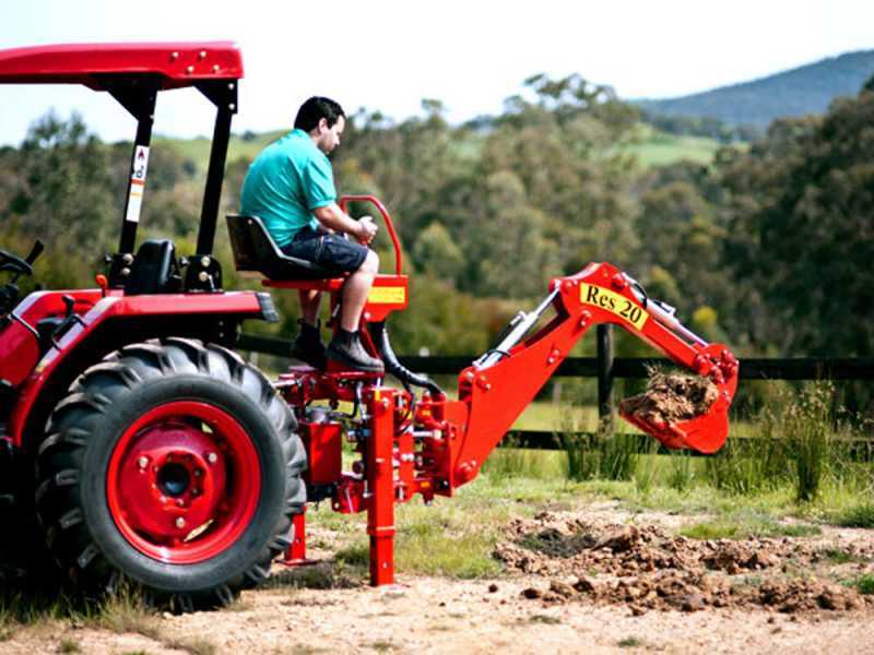 Agrieuro Top Line RES20 - Backhoe for tractor with lateral movement