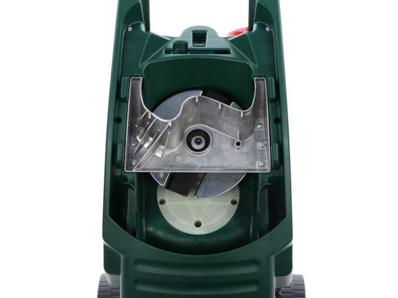 Bosch AXT Rapid 2200 - Electric Garden Shredder - with Reversible Blades