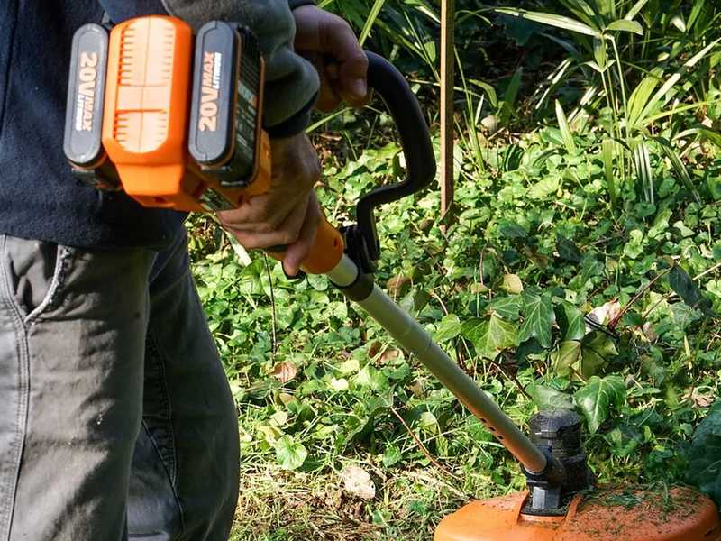 Worx WG183E.9 - Battery-powered Brush Cutter - 40V - WITHOUT BATTERY AND CHARGER