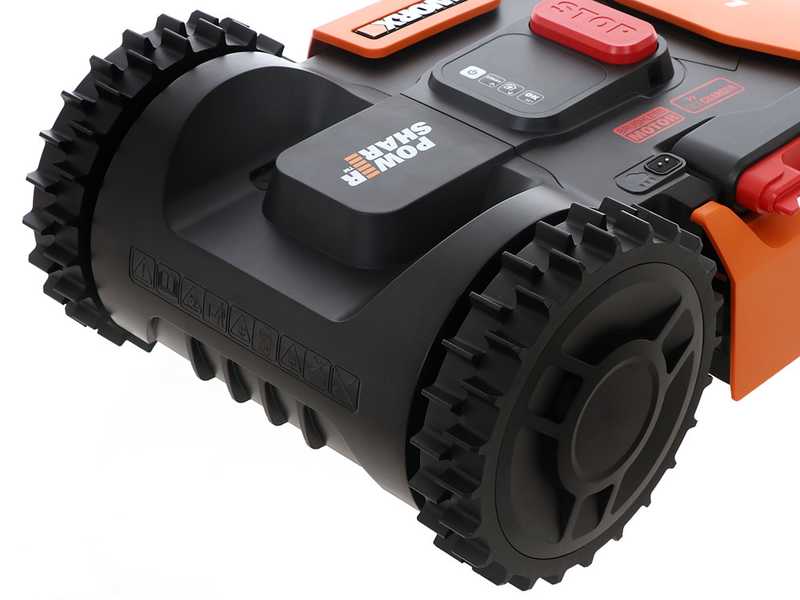 Worx Landroid S400 WR184E - Robotic lawnmower with perimeter - 400m2
