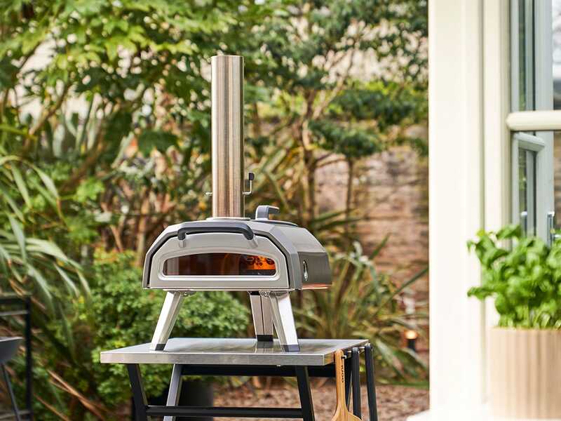Ooni KARU 12 G - Wood-fired Pizza Oven - Cooking Capacity: 1 Pizza
