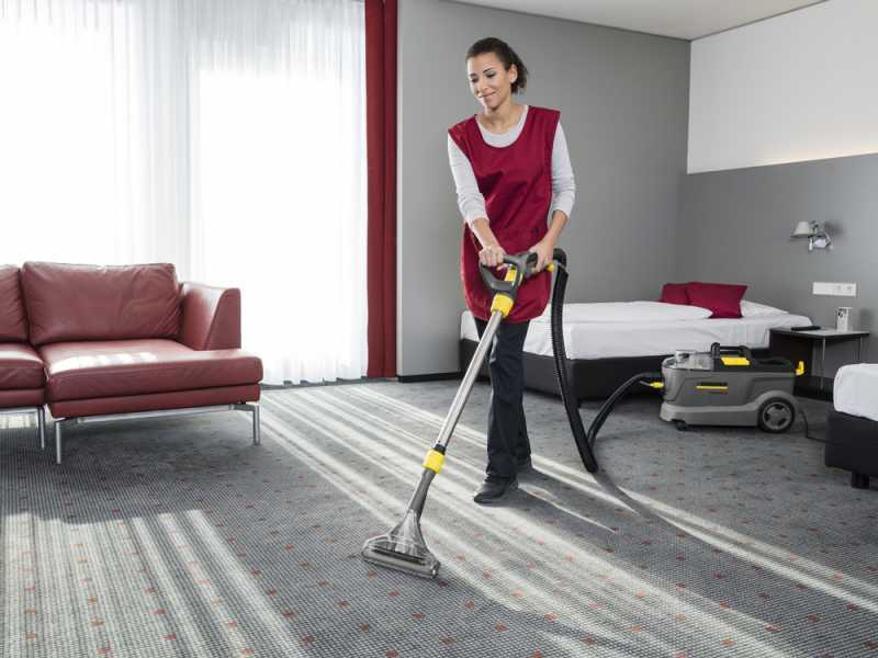 Karcher Pro Puzzi 10/2 Adv - Extraction spray - Carpet Cleaner - Power 1250W