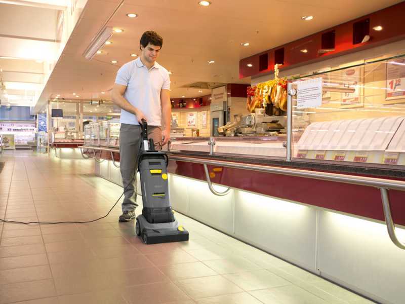 Karcher BR 30/4 C Adv - 3-in-1 floor washer: wash, dry and vacuum - 820W