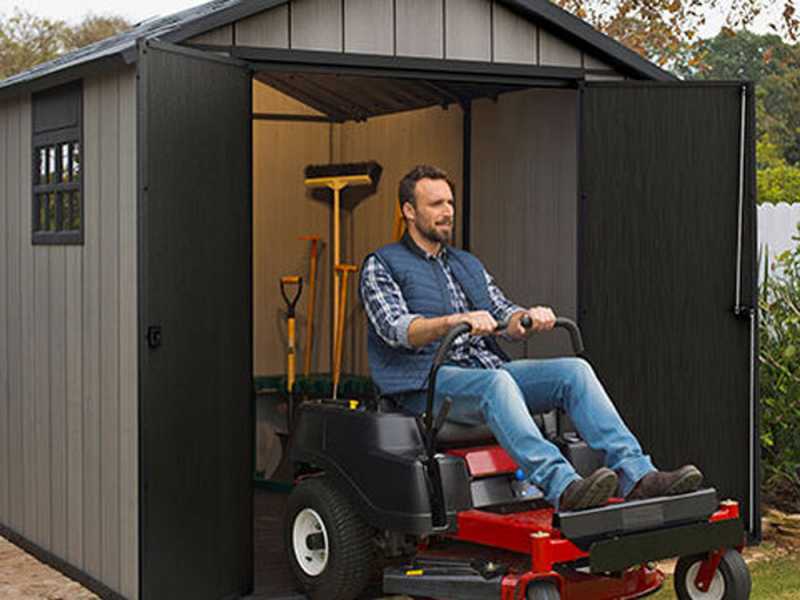 Keter Oakland 757 - Garden Shed - With Double-leaf Door and Window - 229x223.5x242 cm