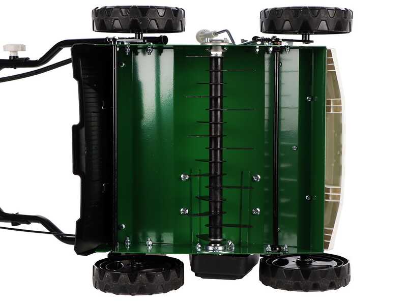 GreenBay PS 700-25 - Petrol-driven scarifier with fixed blades
