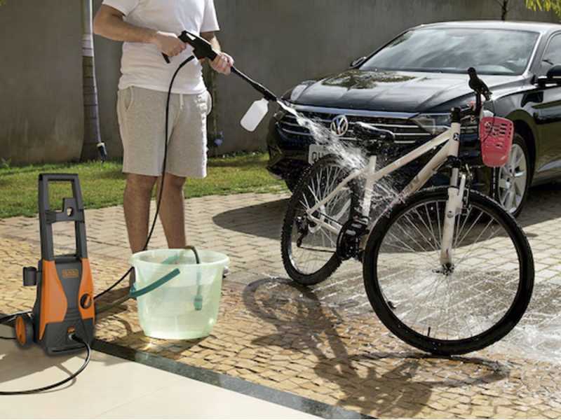Black &amp; Decker PW1450TDL-QS - Cold water pressure washer - 105 bar - 426 l/h