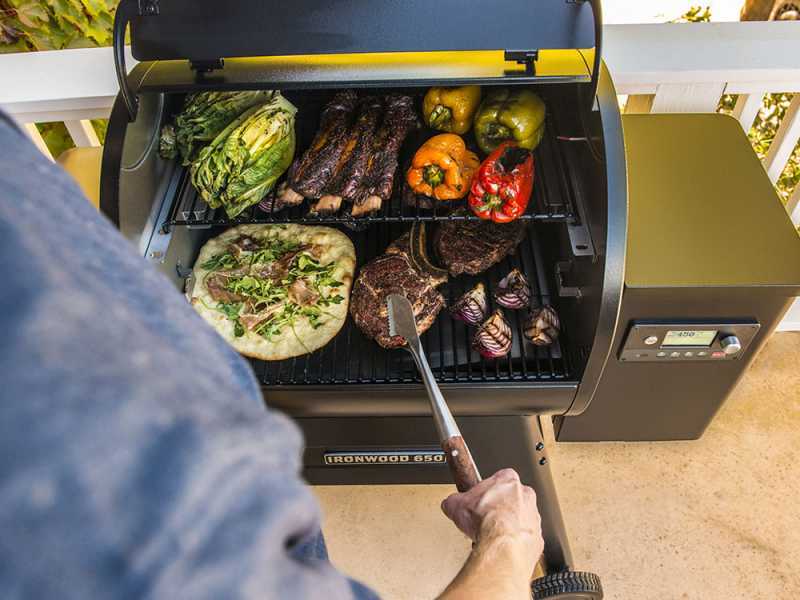 Traeger IronWood 650 - Pellet Barbecue