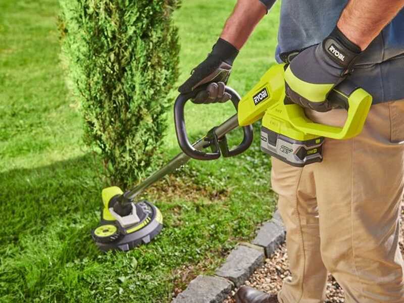 Ryobi RY18LT33A-0 - Cordless grass trimmer - WITHOUT BATTERY AND BATTERY CHARGER