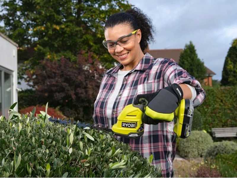 Ryobi RY18GSA-0 - Battery-powered Grass Shear - 18V 2Ah
