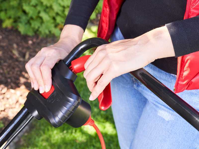 AL-KO 32.4 E Basic Care - Electric Lawn Aerator/Scarifier 1200 W