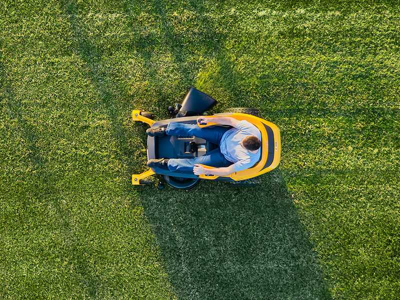 Stiga Gyro 500e - Battery-powered Axial Riding-on Mower - 48V/40Ah Battery-powered Electric Engine