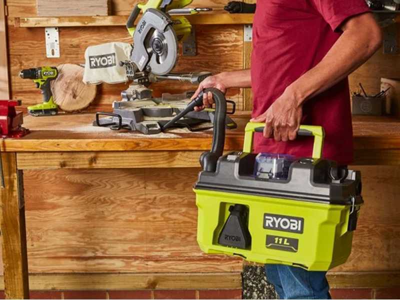 Ryobi RV1811-0 - Battery-Powered Portable Wet and Dry Vacuum Cleaner - 18V 4.0Ah