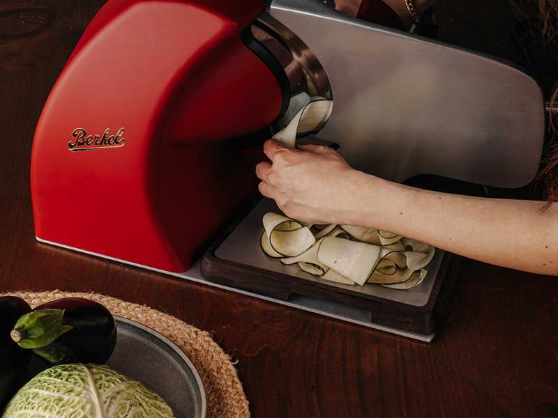 Berkel Home Line Plus 200 Matt Red - Slicer with blade 195 mm