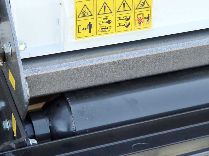 BlackStone RPEH 220 - Tractor-mounted Side Flail Mower - Heavy Series