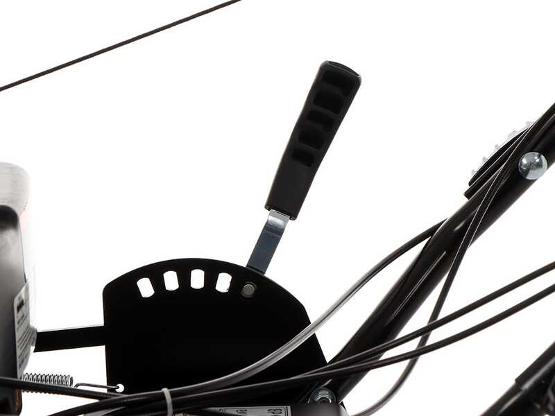 Marina Systems GRINDER 4X4 SH - Trailed Petrol Lawn Mower - Honda GCVx 200 Engine - 52 cm Cut