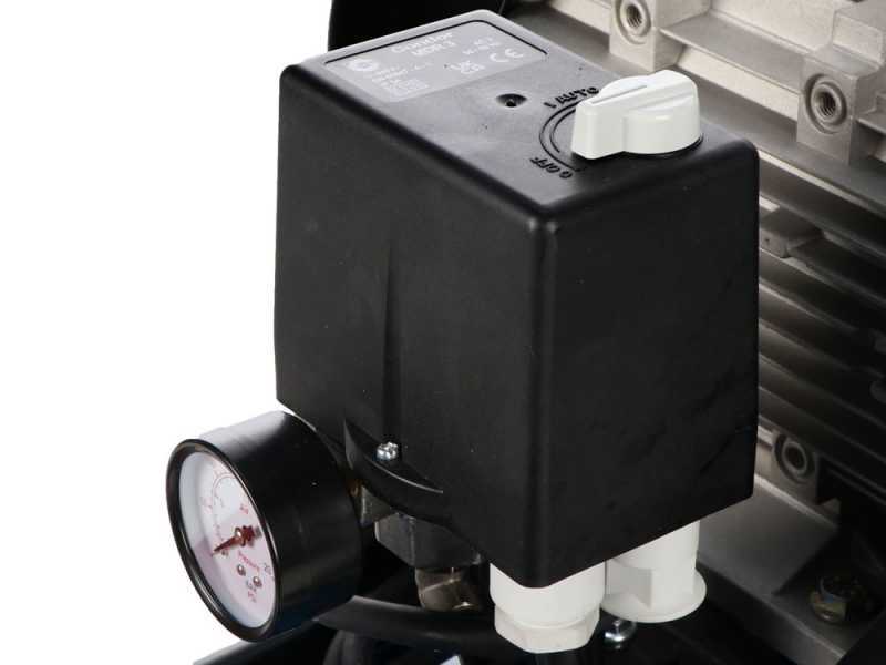 ABAC EXP A39B 270 CT3 - Three-phase electric belt driven air compressor - Motor 3 HP - 270 litres