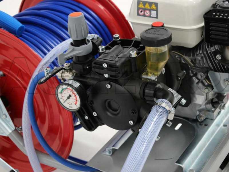 Comet APS 41 Sprayer Pump with Honda GP 160 Petrol Engine and Trolley Kit 